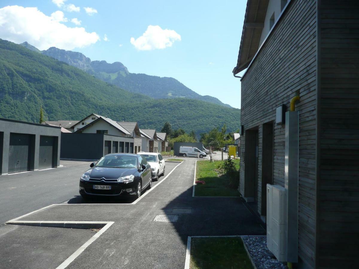 La Porte Du Paradis Doussard Bagian luar foto