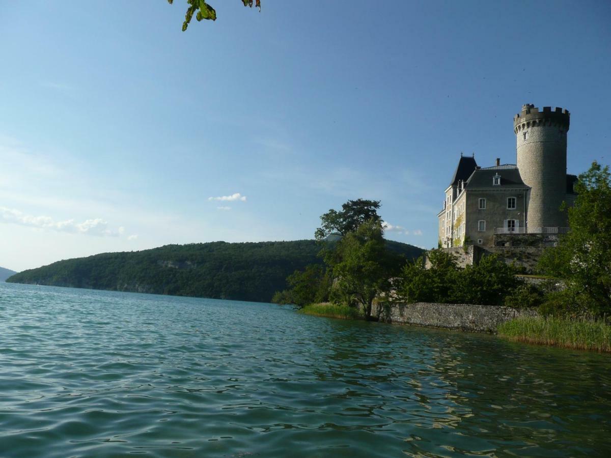 La Porte Du Paradis Doussard Bagian luar foto